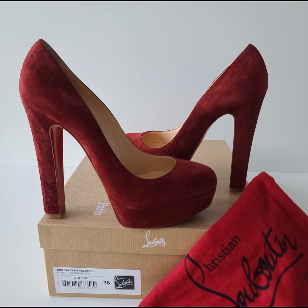 Moroccan Red Velvet Christian Louboutin size 38